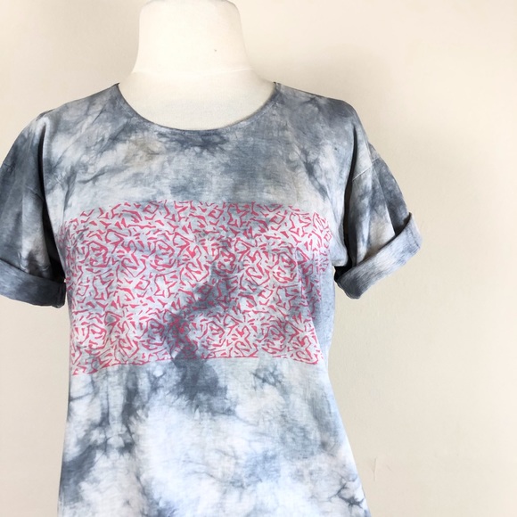 vintage 90s tie dye tee | 1990s abstract art t shirt | grunge hippie top tshirt - Picture 4 of 8